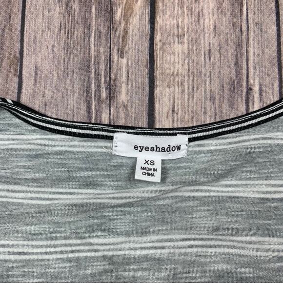 Black striped knot tee - Picture 2 of 4